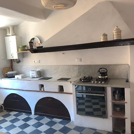 Matteotti 45 Lägenhet Sarzana Exteriör bild