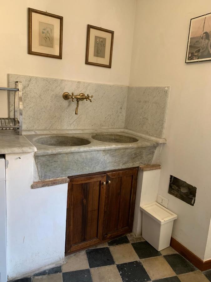 Matteotti 45 Lägenhet Sarzana Exteriör bild